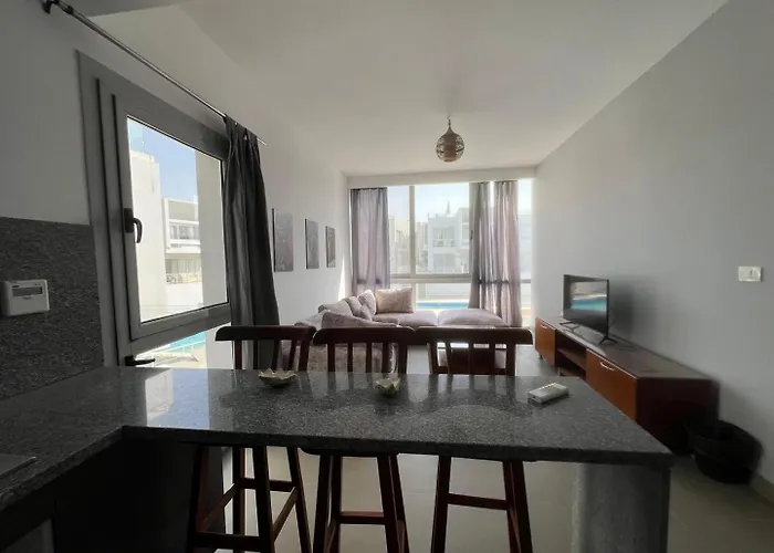 Bright 2bdr With Stunning Pool Views - Sholan 1 Hurghada