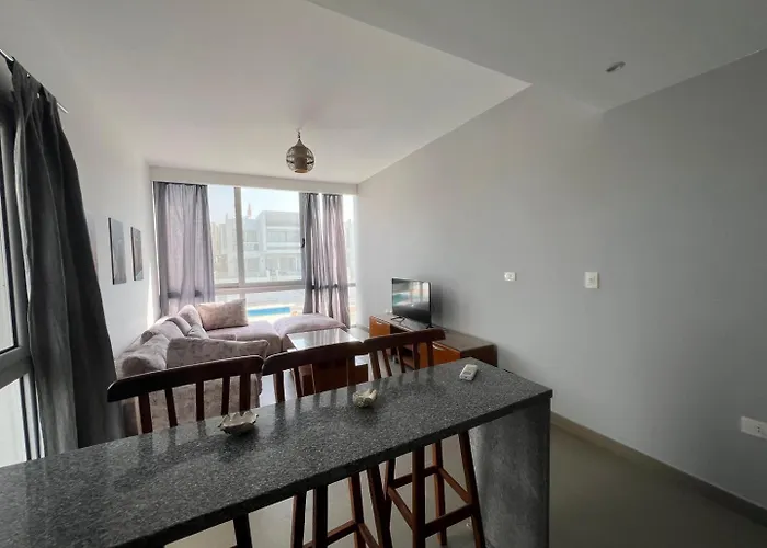Appartement Bright 2bdr With Stunning Pool Views - Sholan 1